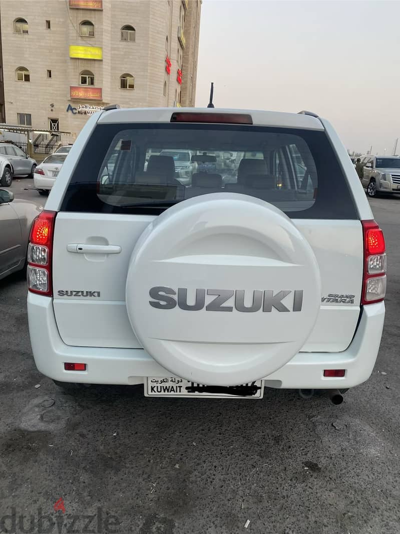 Forsale Suzuki Grand Vitara 2011 5