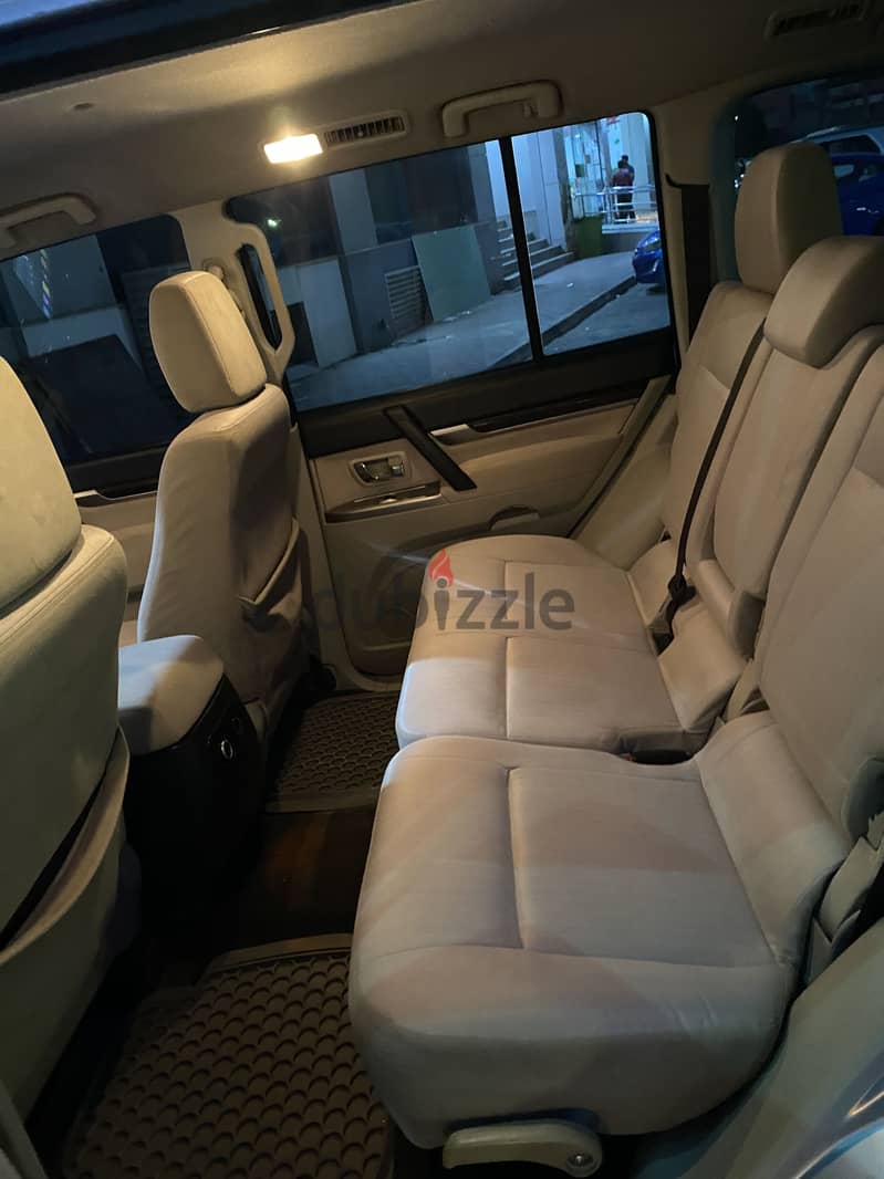 Mitsubishi Pajero 2015 6