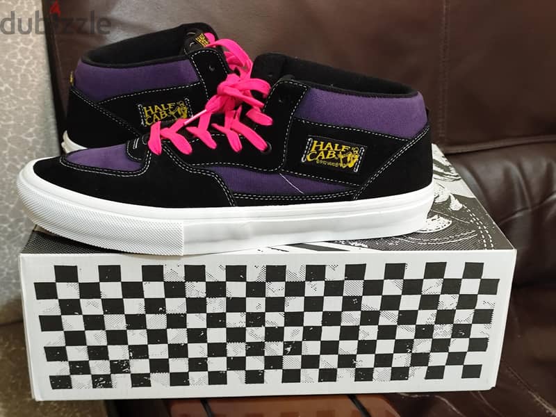 Van's Shoe Brand New Original  Size 46  Pick Up From Hawally Block 11 5