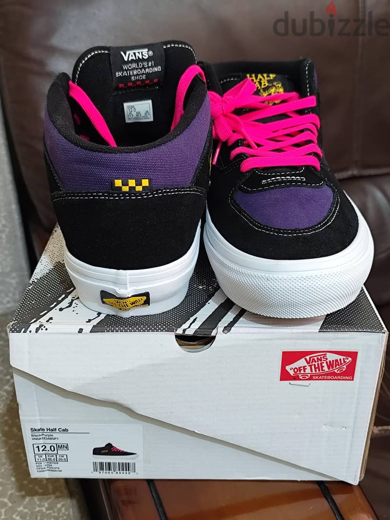 Van's Shoe Brand New Original  Size 46  Pick Up From Hawally Block 11 6