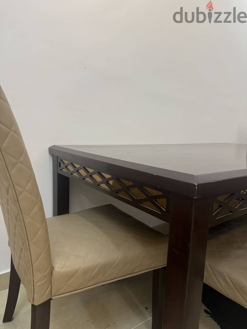 Dining table with 6 chairs 3