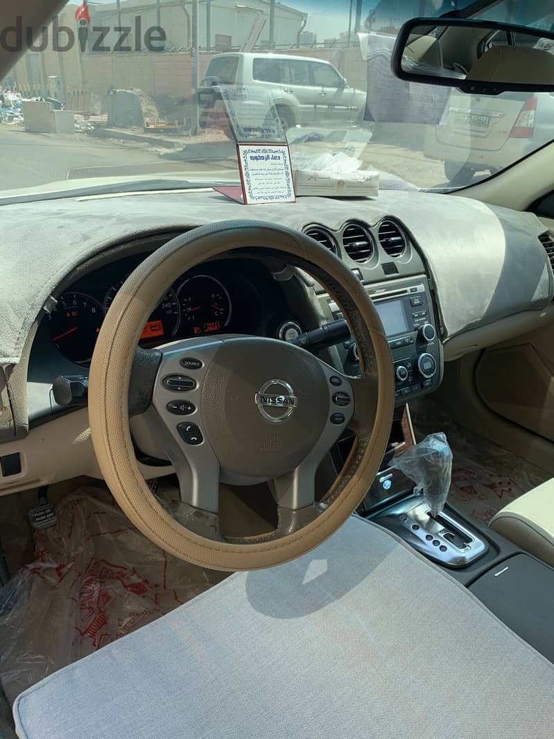 Nissan Altima 2012 Full option 3