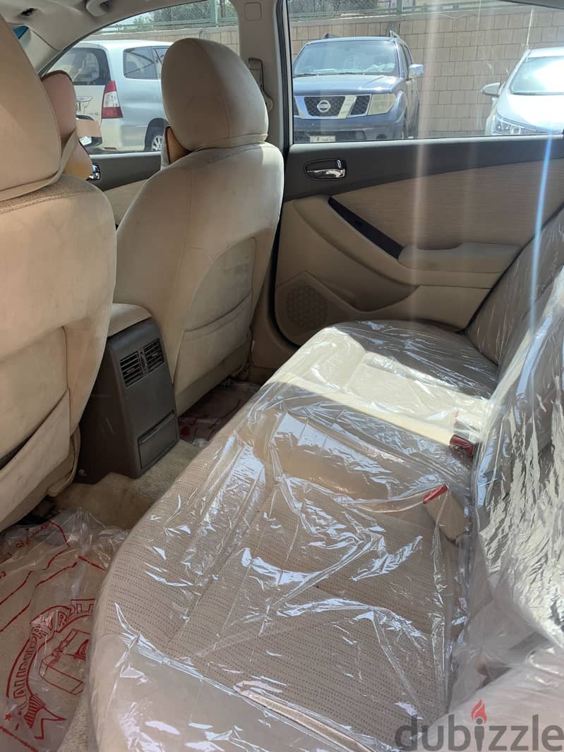 Nissan Altima 2012 Full option 4