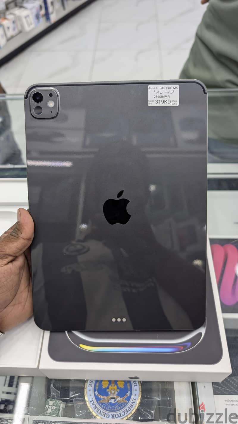 Apple ipad pro M5 11 inch 256GB 1