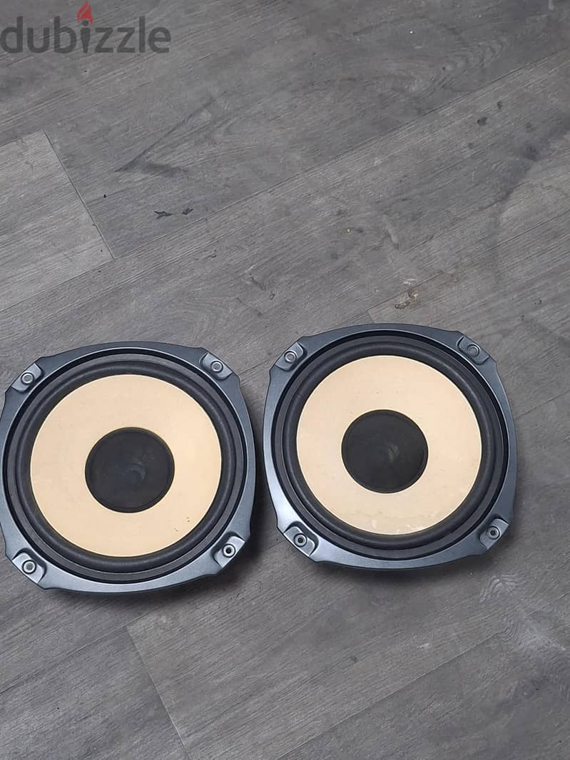 jvc 10 inch full range speaker. 2 piece 10kd. made in japan 2