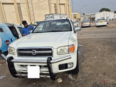 Nissan Pathfinder 2003 SE 3.5