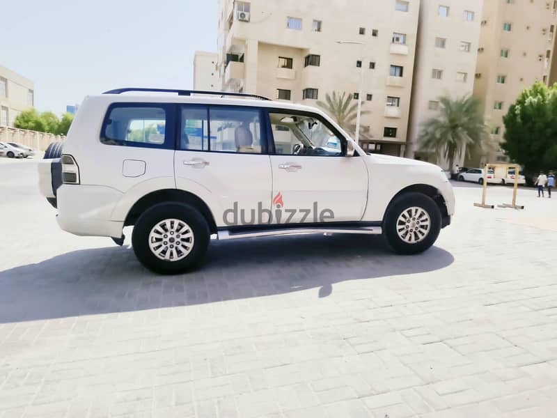 Mitsubishi Pajero 2013 4