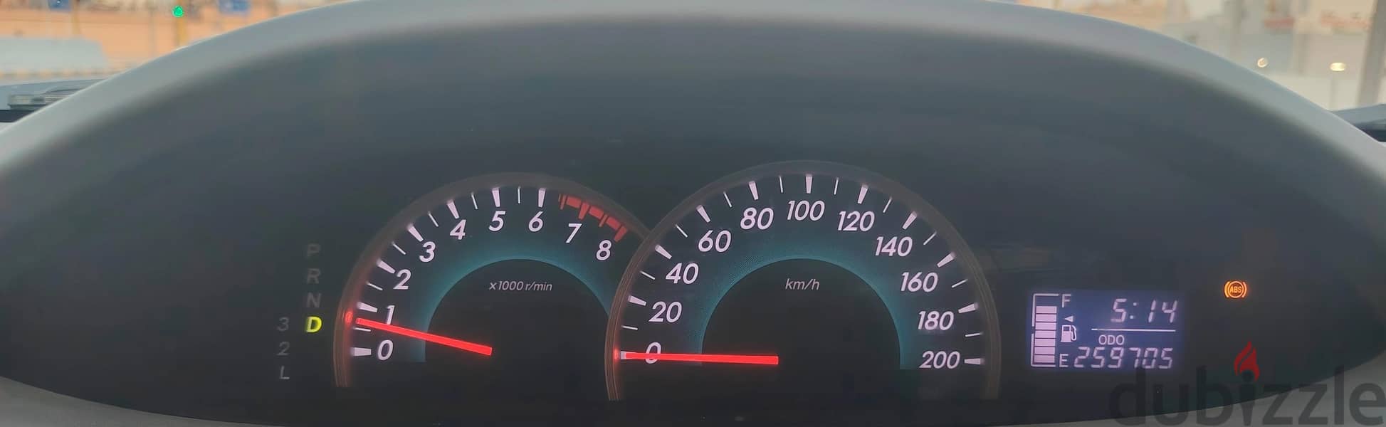تويوتا يارس بحالة ممتازة لا تحتاج إلى مصاريف 7