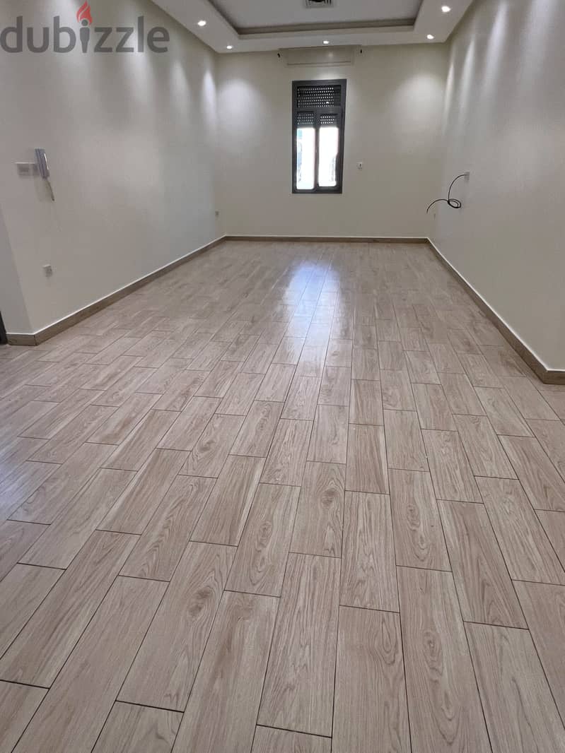 للإيجار دور في اليرموك 1