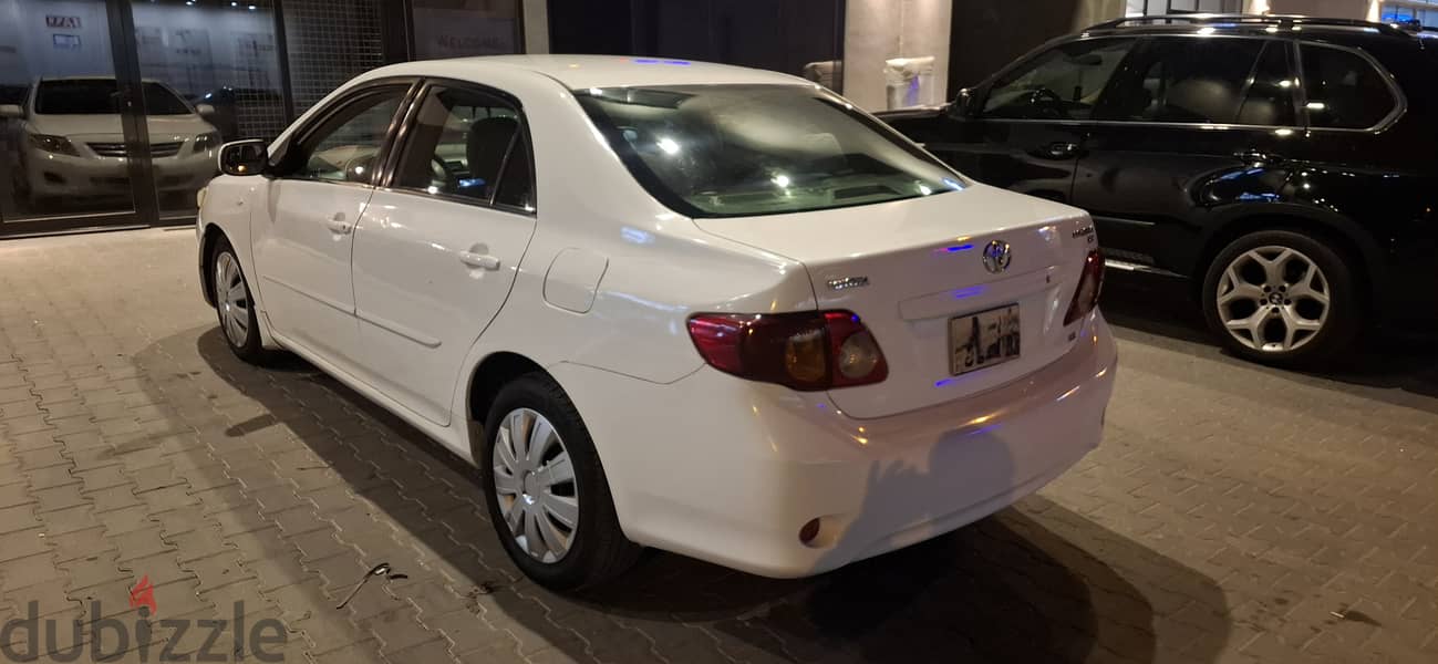 Toyota Corolla 2010 Car for sale 3