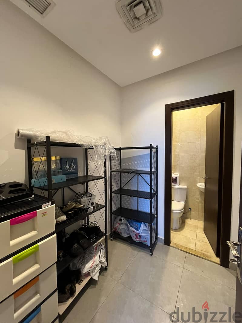 Commercial space for rent in Shuwaikh 8