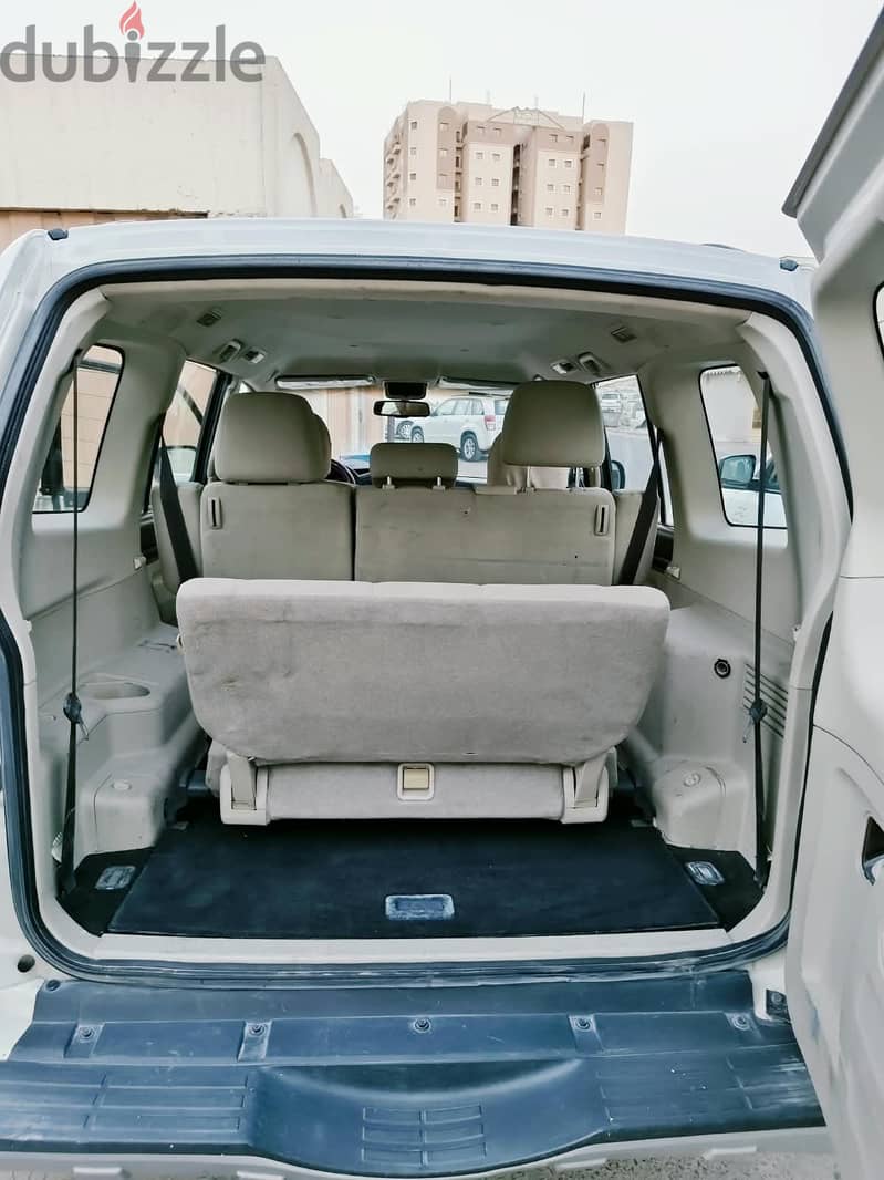 Mitsubishi Pajero 2013 v6 4X4 6
