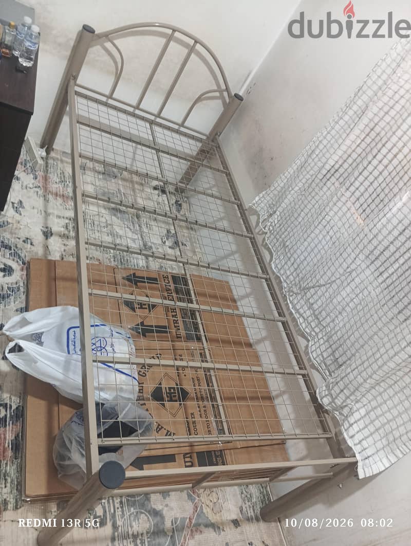 cot bed 2
