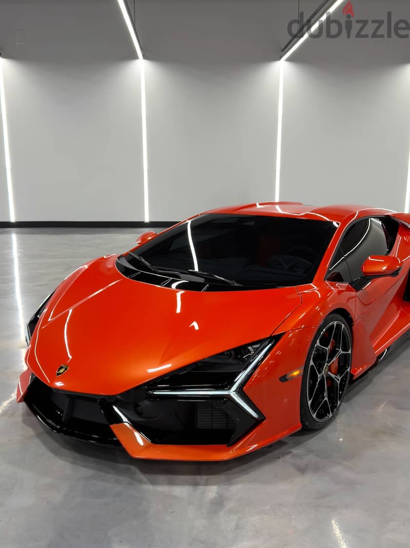 Lamborghini Revuelto 2024 2025 8