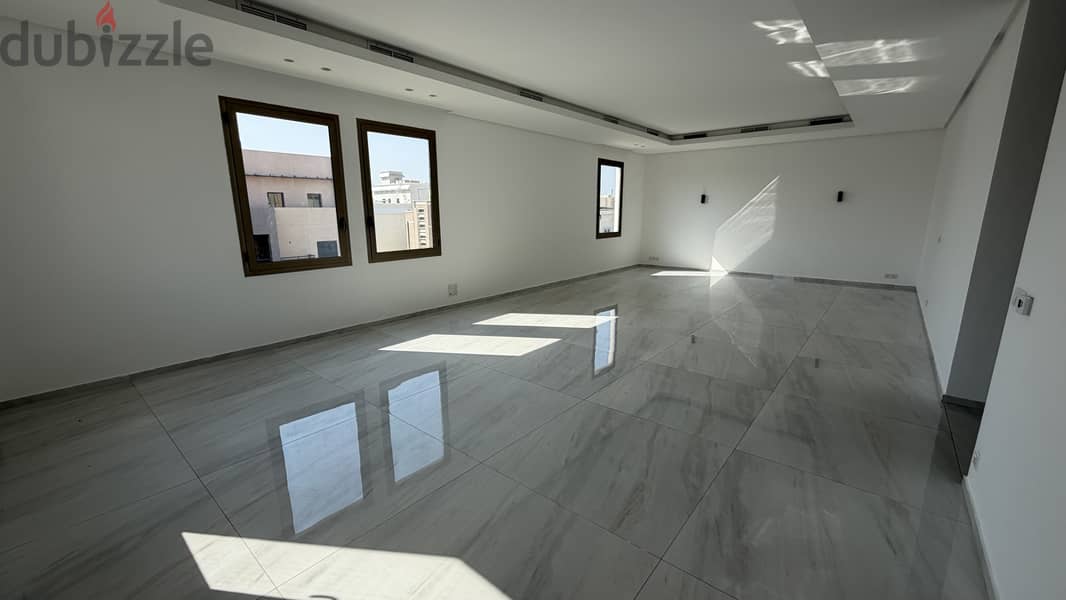 3 Master Bedroom Floor in Rawda 1