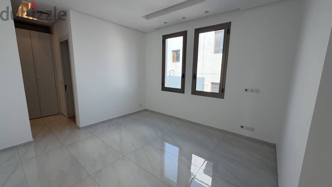 3 Master Bedroom Floor in Rawda 8