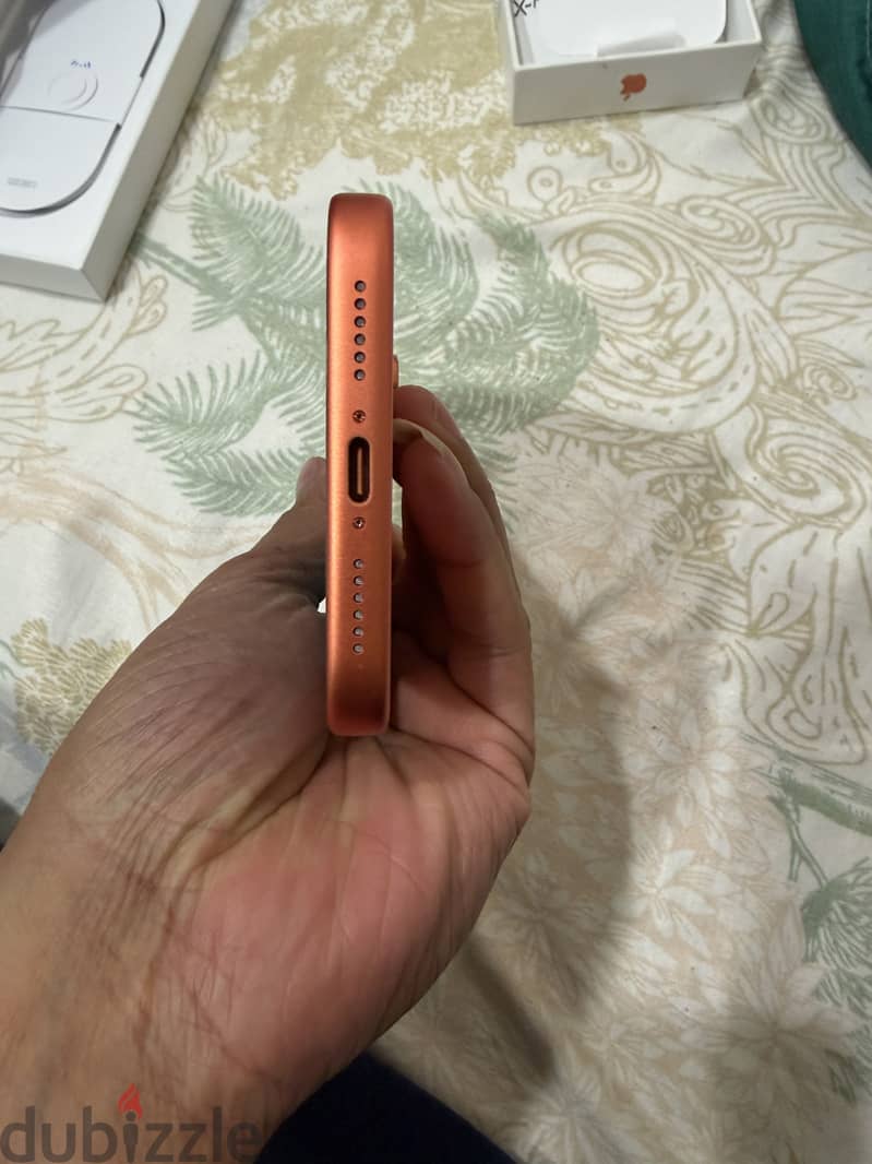Apple iPhone 17 Pro Max 6.9" 256GB - Cosmic Orange 4