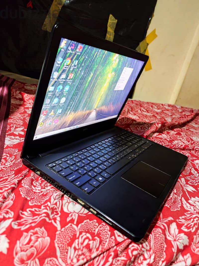 Dell Inspiron 5558/ i5 5th/ 8gb Ram / 500gb hdd 3