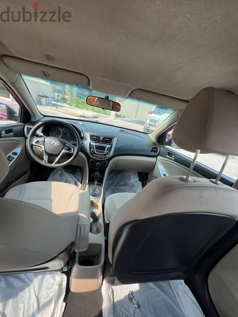 Hyundai Accent 2016 1