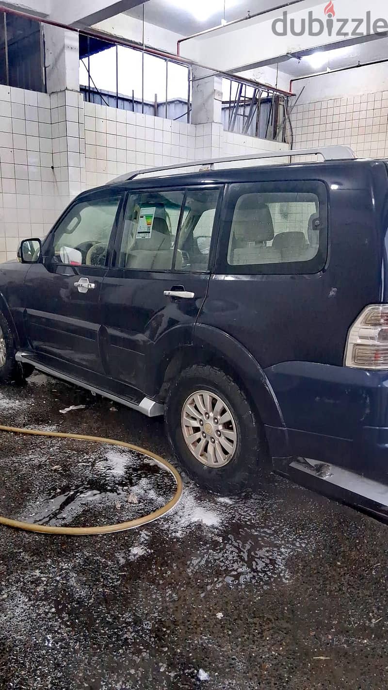 Mitsubishi Pajero 2010 3