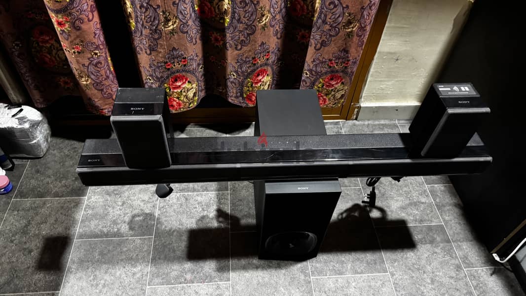 Sony Dolby. Atmos dts. x sound bar 11