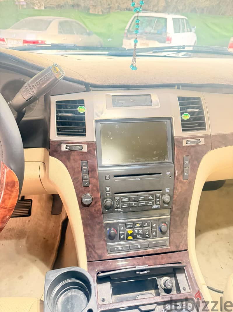 كاديلاك إسكاليد 2007 7