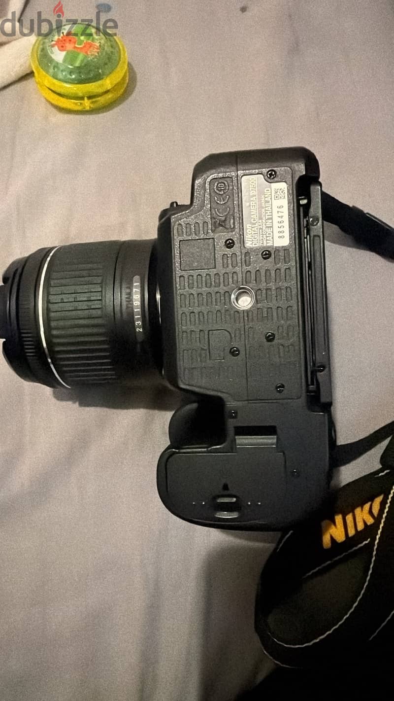 NIKON D7500 4