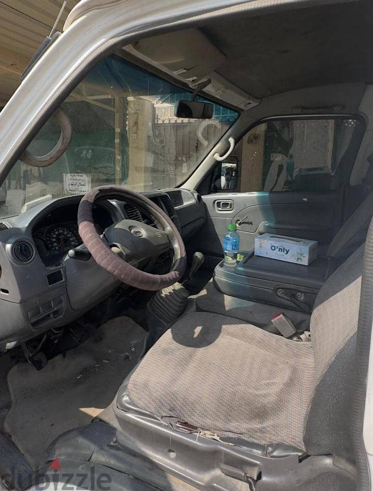 Nissan Urvan Cargo Box 2007 7