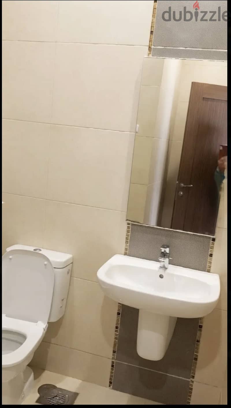 للإيجار شقة في بيان 3