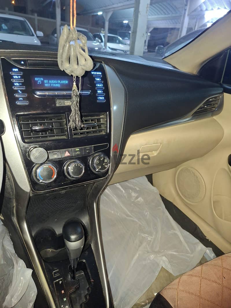 Toyota Yaris 2019 1.5E 4