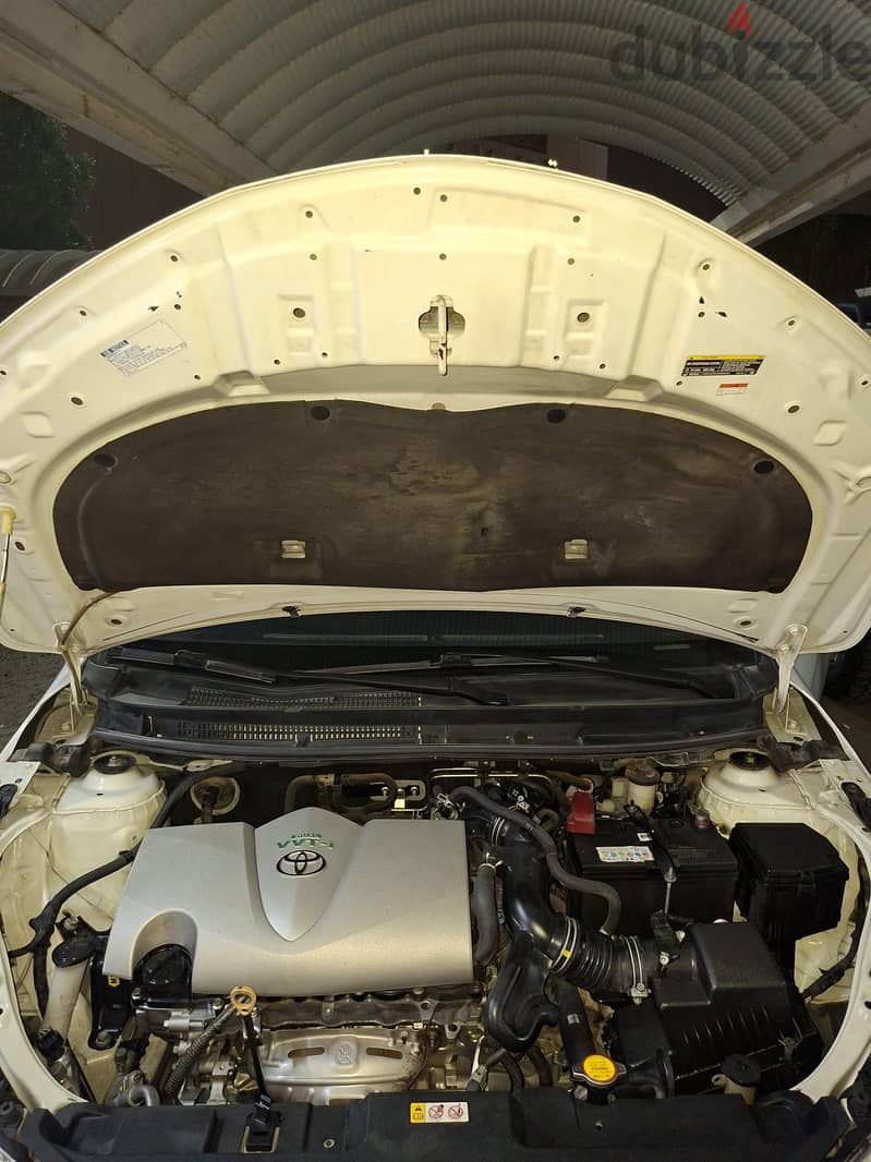 Toyota Yaris 2019 1.5E 8
