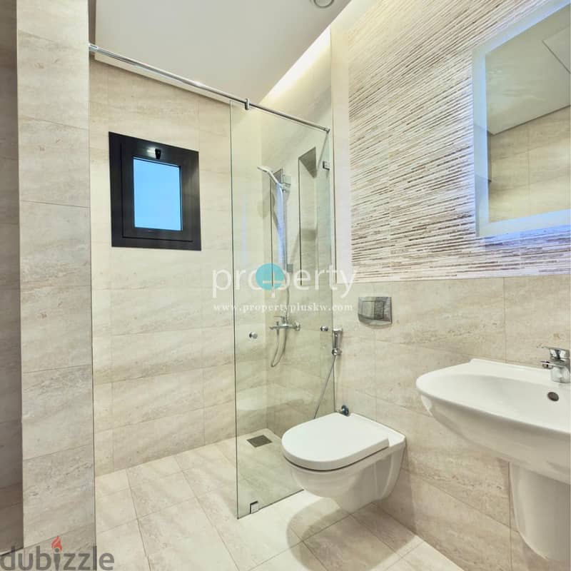 Three bedroom Furnished apartments in Daiya 5