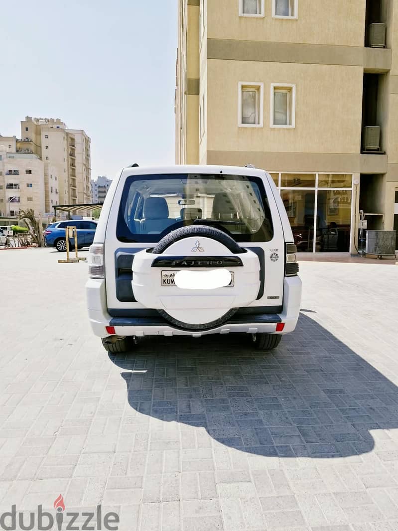 Mitsubishi Pajero 2013 2