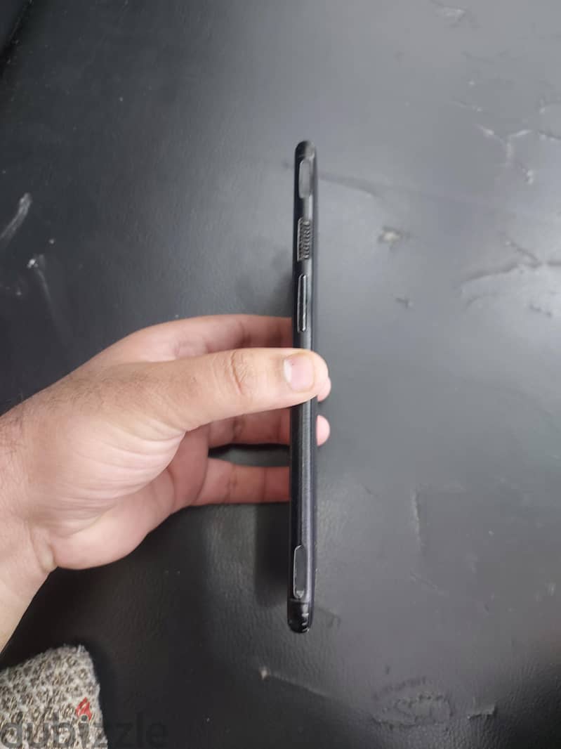 RedMagic 3    olny phone   128gb 8rem. exchange  working 2