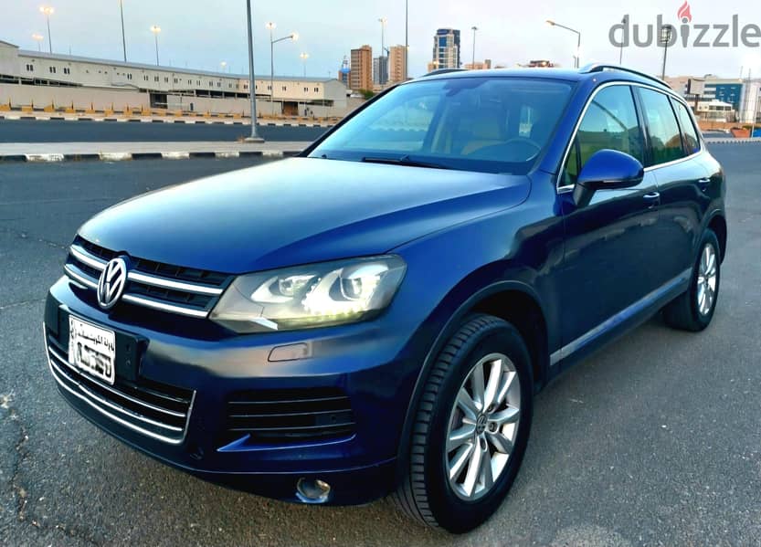 Volkswagen Touareg 2015 excellent condition orginal paint 11