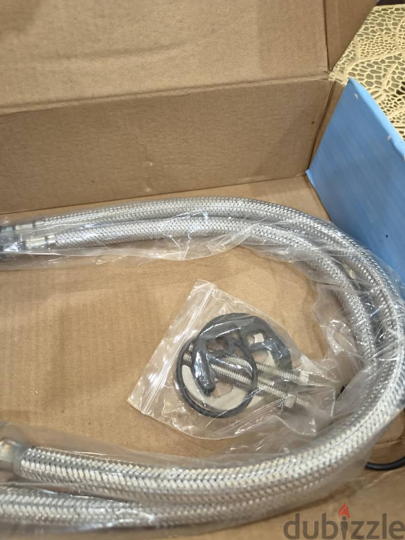 wash basin mixer tap and ikea shower head 3