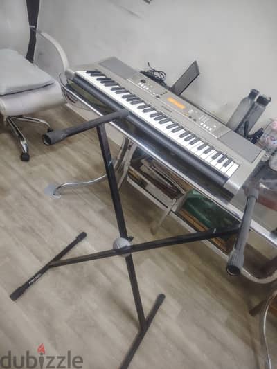 Yamaha E313