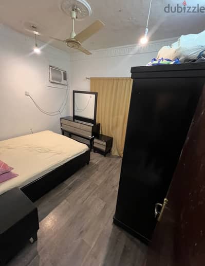 Room for rent Family Khaitan