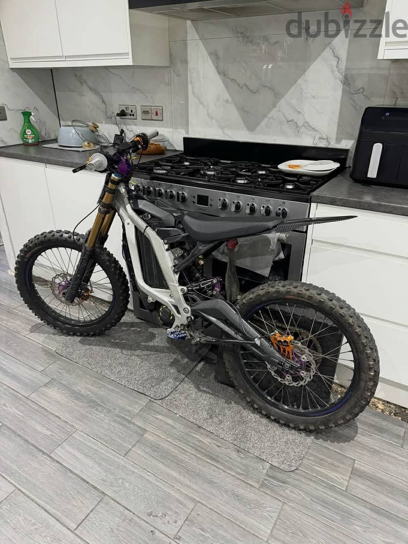 2023 surron light Bee available +447507647630 3