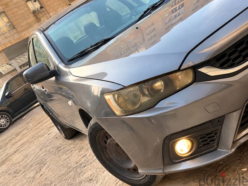 Mitsubishi Lancer 2015 1