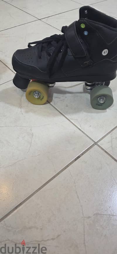 Skates