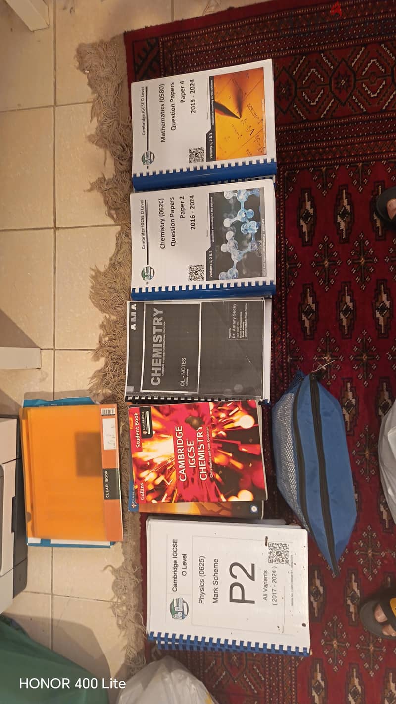 For sale IGCSE pastpapers new 2