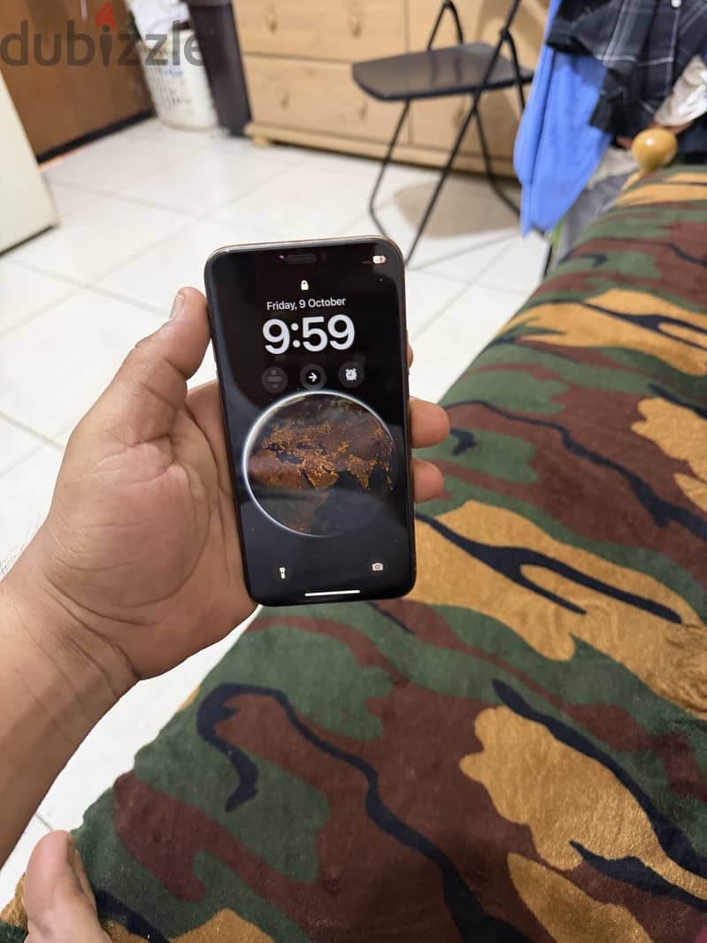 Apple - iPhone XS 2