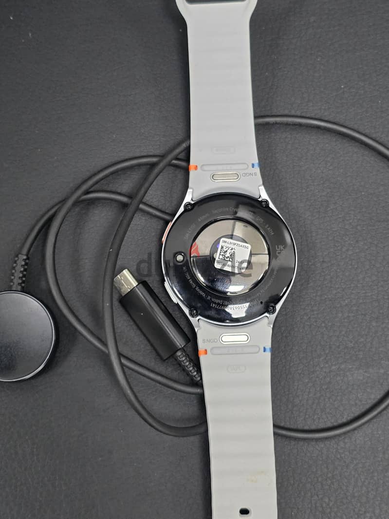 watch 7 lTE 44mm 1