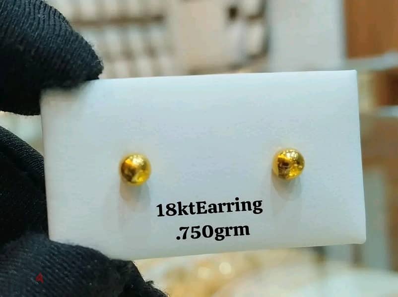 We do have jewelry in stock available 7