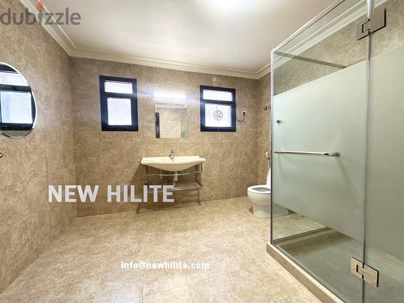 Villa with Private pool for rent in Salwa 12