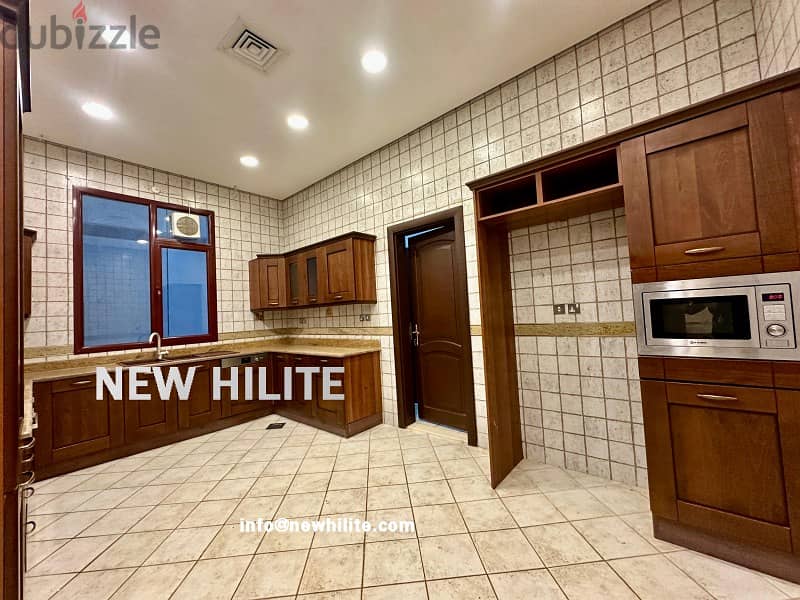 Spacious 4-Bedroom Floor For Rent in Salwa 11