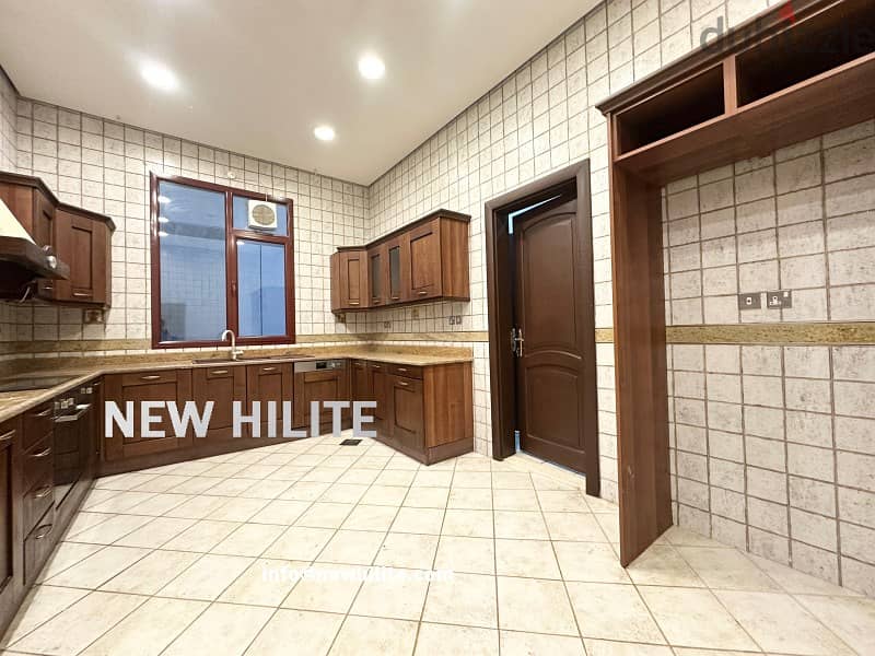 Spacious 4-Bedroom Floor For Rent in Salwa 12