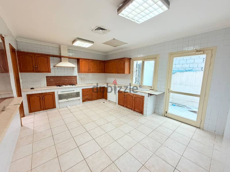 3 Bedroom Villa in Salwa 4