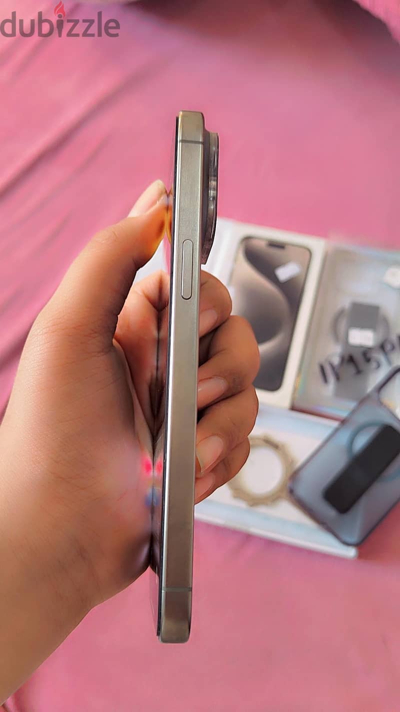 Apple - iPhone 15 Pro Max 6